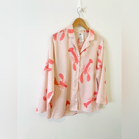 H&M Crawfish Pajama Set - Picture 5 of 6